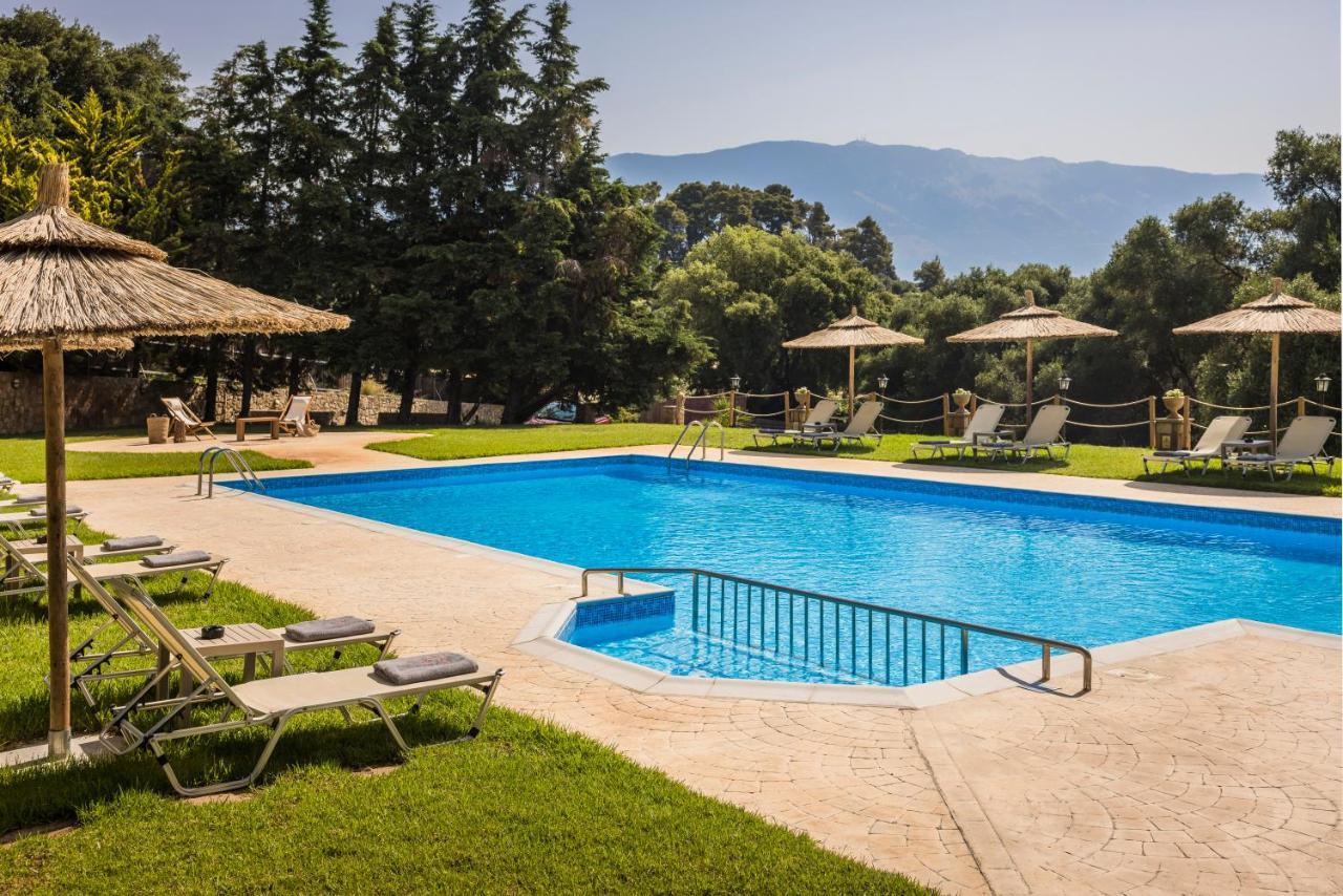 Theros Retreat Spartià Extérieur photo
