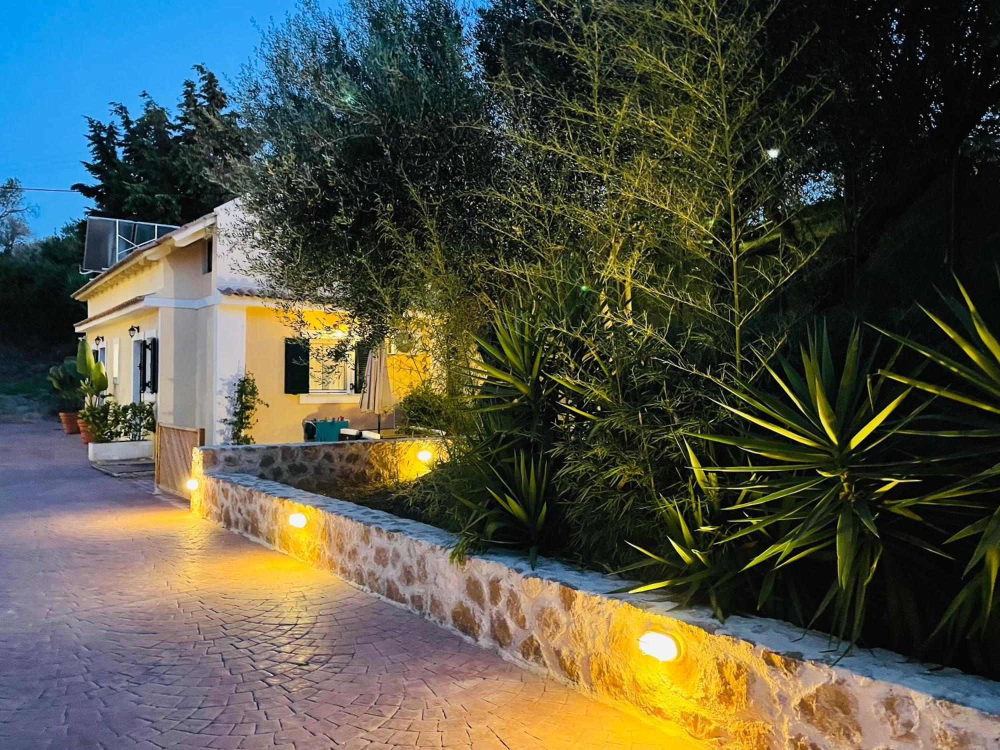 Theros Retreat Spartià Extérieur photo
